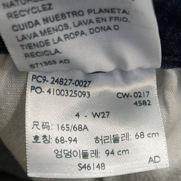 Denizen Levi’s Women's Dark Blue Denim Capri Jeans Stretch Slim Fit Sz 4 - Picture 9 of 10